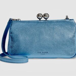✅NEW “TED BAKER LONDON” 💯% Authentic
Chrina Leather Crossbody Bag